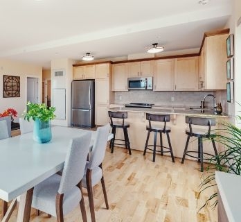 Whether you’re an empty nester looking for a change of pace, or a young professional not ready to jump into the homeowners market quite yet, you have more options than ever with spacious Lépine rental apartments popping up all around Greater Ottawa in Kanata, Carleton Place, Smiths Falls, Renfrew and more!